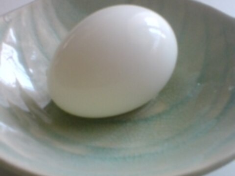 塩味がついた　ゆで卵